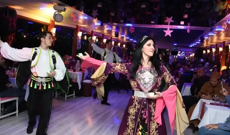 Bosphorus Dinner Cruise Evening Turkish Night Show Experience